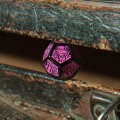 kości-rpg-zew-cthulhu-7-edycja-czerń-i-magenta (3).jpg