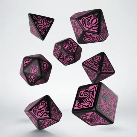 kości-rpg-zew-cthulhu-7-edycja-czerń-i-magenta.jpg