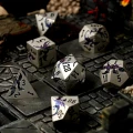 Kości metalowe Elderwyrm (zestaw 7 szt.) — zawartość (producent)