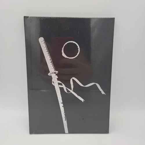 Ronin RPG Limited Edition Core Rulebook — przód