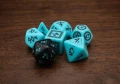 Berserkr RPG Polyhedral Dice Set — zawartość (producent)