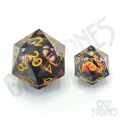 Kość żywiczna D20 33 mm Looking Glass Luck (liquid core) — zawartość (producent)