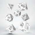 bright-llama-dice-set-white-black.jpg