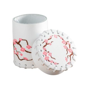 Japoński skórzany kubek na kości